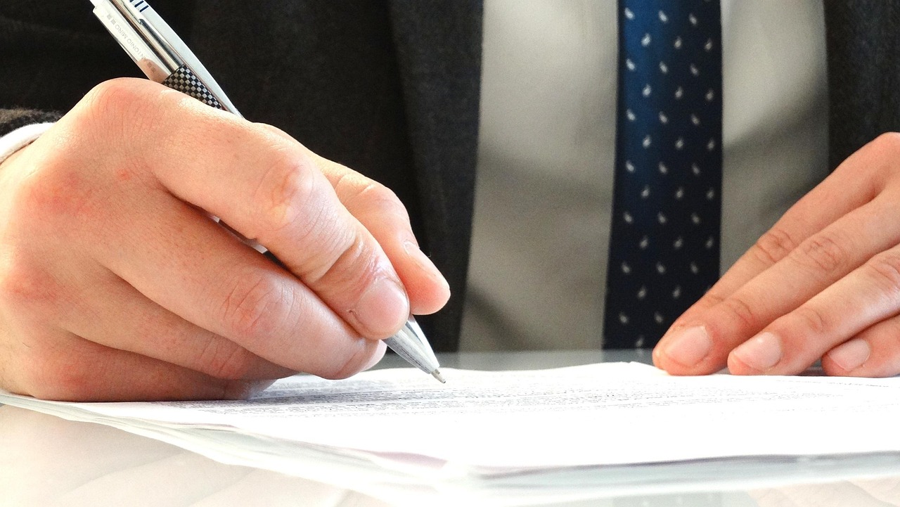 asesor&iacute;a laboral fiscal y contable X&agrave;tiva